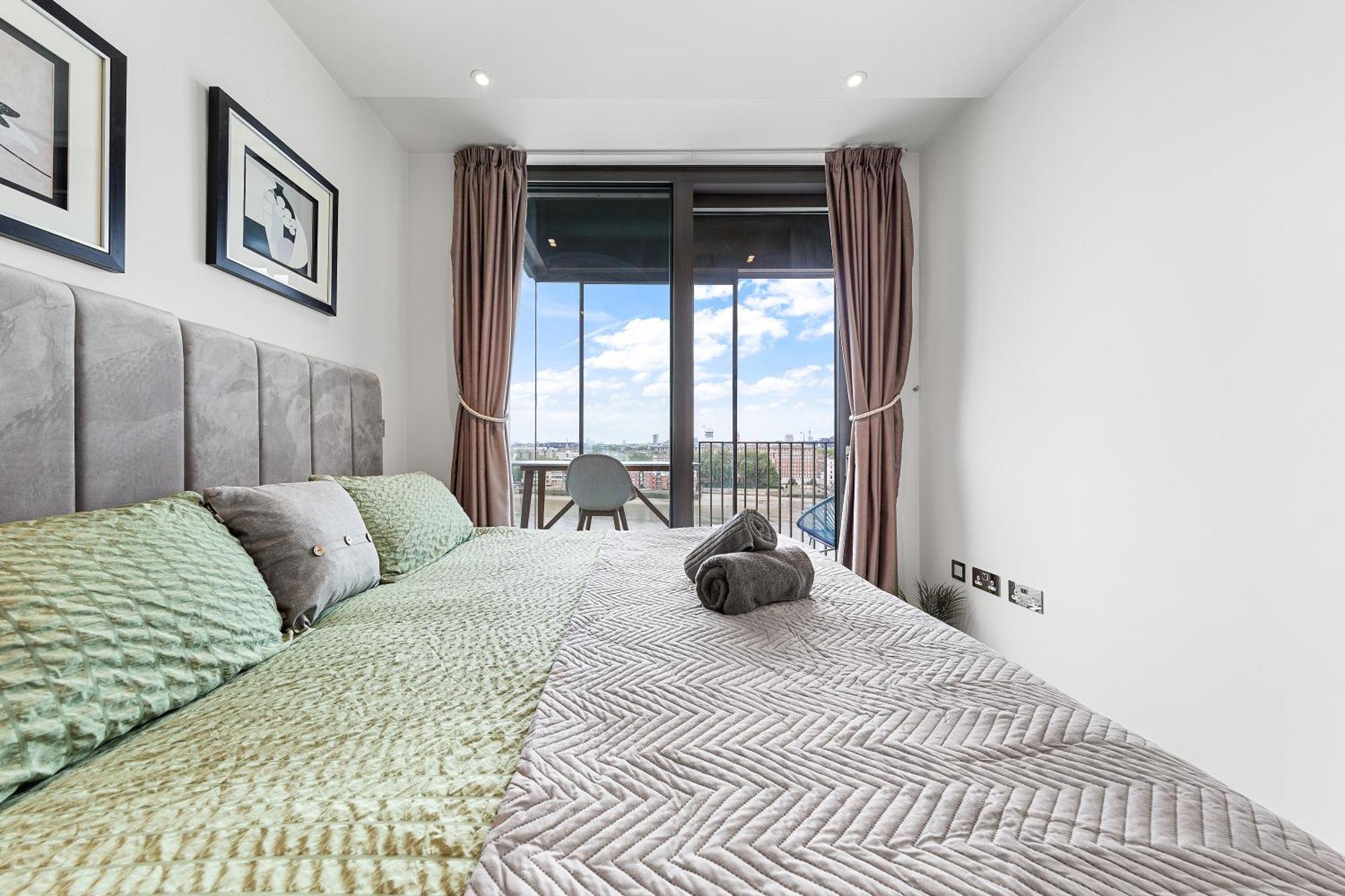 River Panorama Central London 2 Bedroom New Development Екстериор снимка