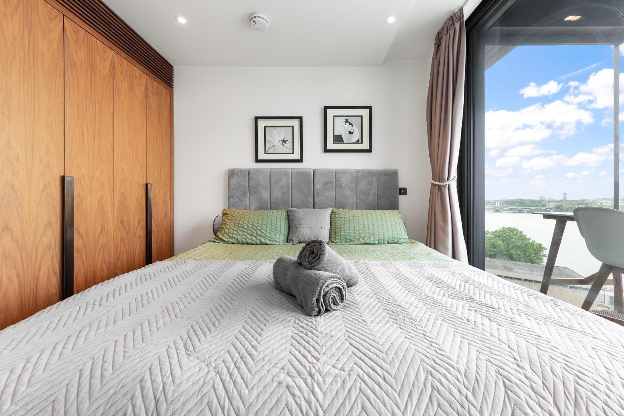 River Panorama Central London 2 Bedroom New Development Екстериор снимка