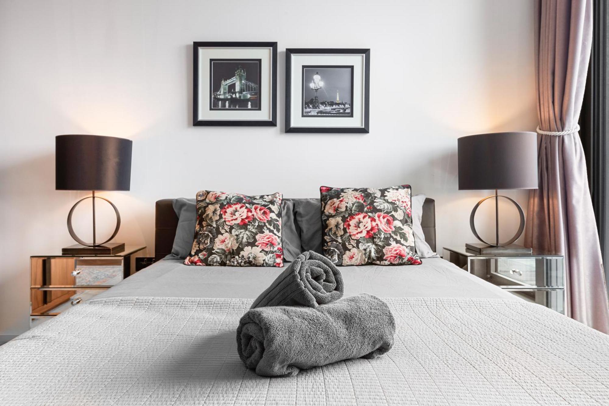 River Panorama Central London 2 Bedroom New Development Екстериор снимка